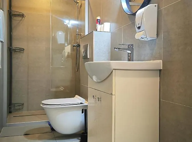 55 - Darmowy Parking * Vratislav